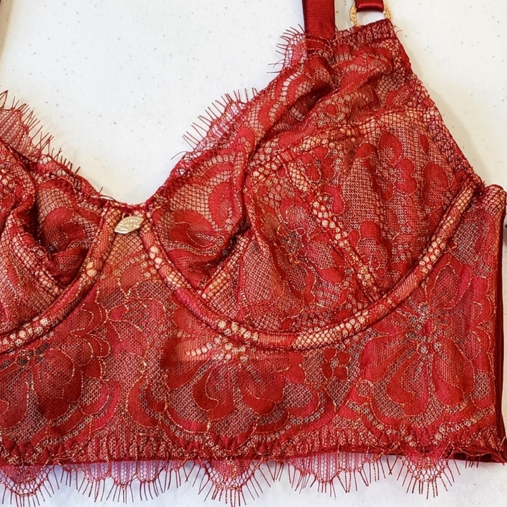 Nwot Sofia Intimates By Sofia Vergara Eyelash Bus… - image 5